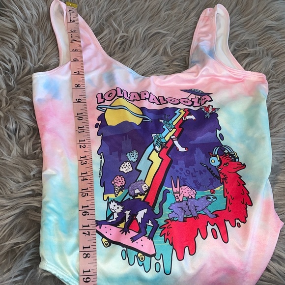 NWOT Forever 21 Lollapalooza Tie Dye One Piece High Cut Swimsuit Size Small - Picture 9 of 9